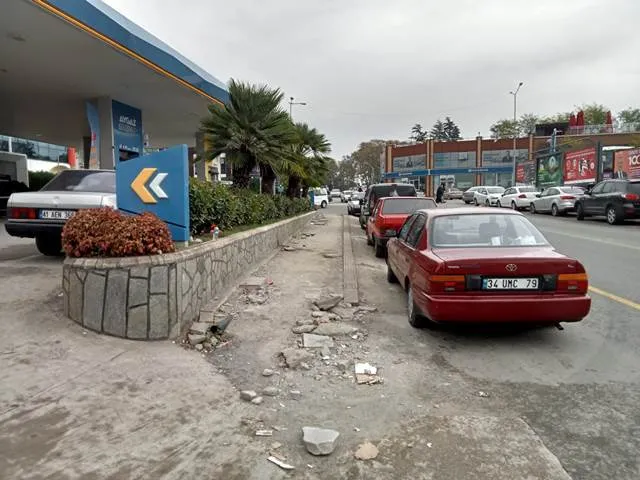YAYA KALDIRIMLARININ YAPILMASI İÇİN AYLARDIR NE BEKLENİYOR?