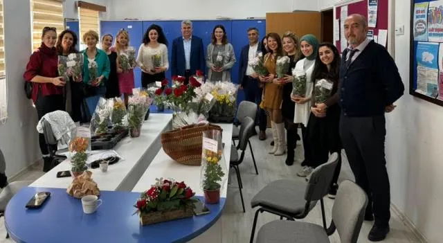 BODRUM’DA ÖĞRETMENLER GÜNÜ KUTLAMALARI