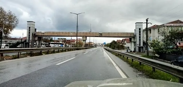 HENDEK BELEDİYESİNİN VURDUMDUYMAZ TAVRI FACİAYA DAVETİYE ÇIKARTIYOR
