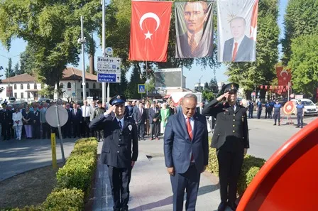 30 AĞUSTOS ZAFER BAYRAMI TÖRENLE KUTLANDI