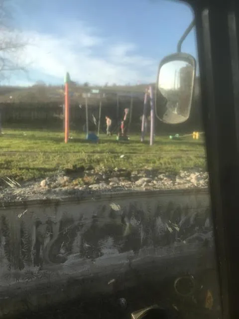 YARDIMSEVER MUHTAR ADAYI, MAHALLELİNİN  SORUNUNU KENDİ İMKANLARIYLA  ÇÖZDÜ