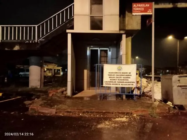 ÜST GEÇİT ASANSÖRÜ İLLALLAH DEDİRTTİ!