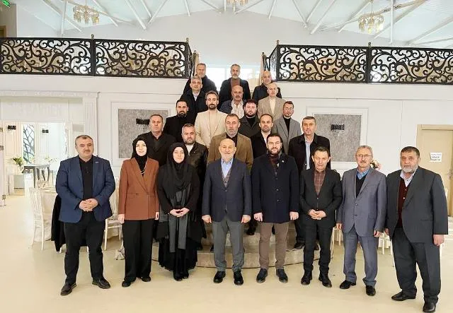 İrfan Püsküllü; “Burada Herkes Birinci Sıradan Adaydır”