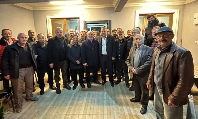 ŞEHİRLİSİ, KÖYLÜSÜ, GENCİ, İHTİYARI, ERKEĞİ,BAYANI PÜSKÜLLÜ DİYOR