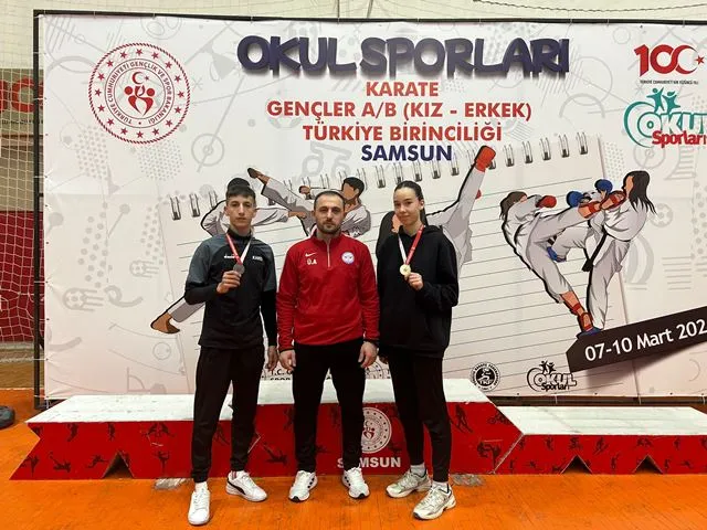 Hendek’ten iki madalya