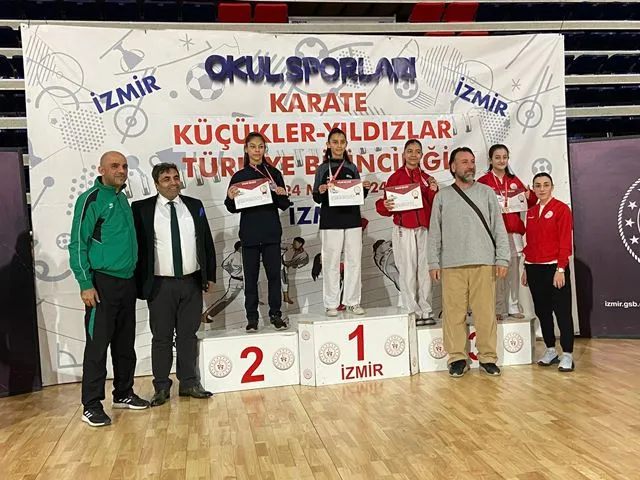 Alya Türkiye şampiyonu