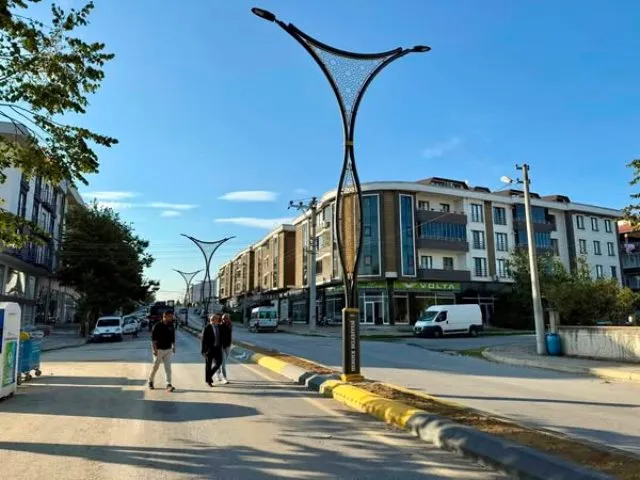 HER YER IŞIL IŞIL