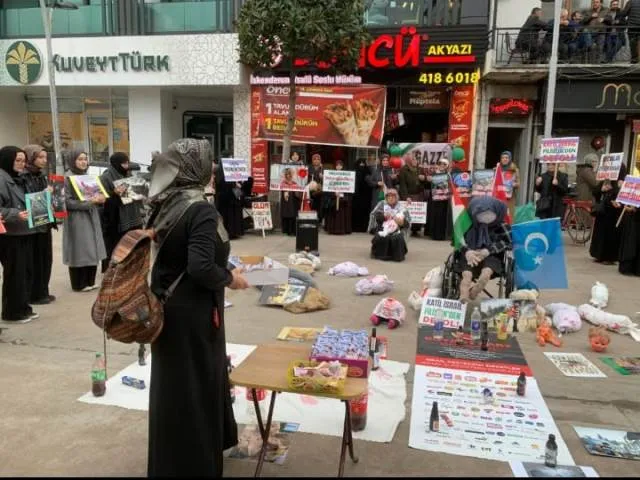 SAAT 16.00 DA PAZARYERİNDE BULUŞALIM