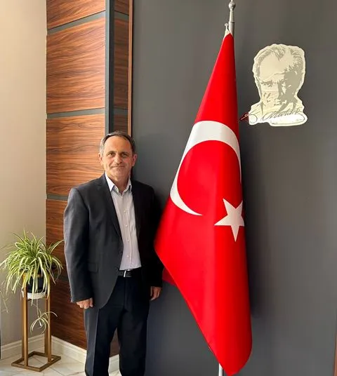 CHP PARTİ MECLİS ÜYESİ ECEVİT KELEŞ: 