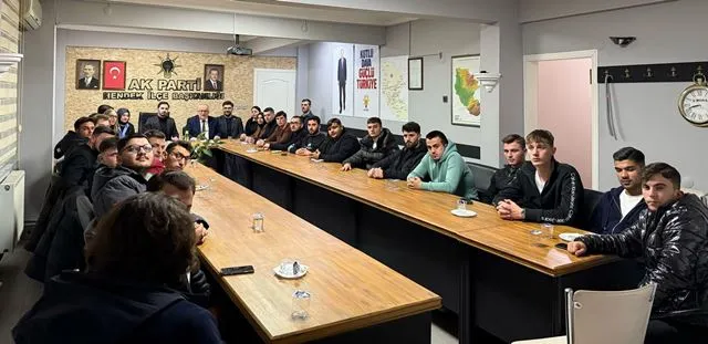 HENDEK AK GENÇLİK’TEN ÖRNEK TEŞKİLATLANMA VE SAHA ÇALIŞMASI