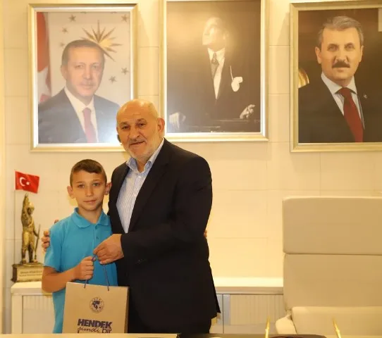BAŞKANLIK KOLTUĞU MUHAMMED ALİ’NİN