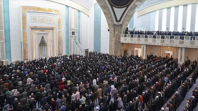 İSLAM NE SÖYLÜYOR, BİZ NE YAPIYORUZ?