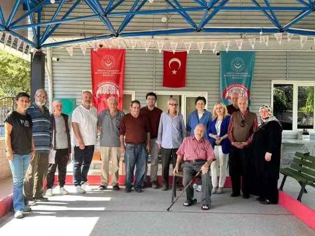 YAŞLILARA ZİYARET: KALPLERDE DERİN İZ BIRAKAN BULUŞMA