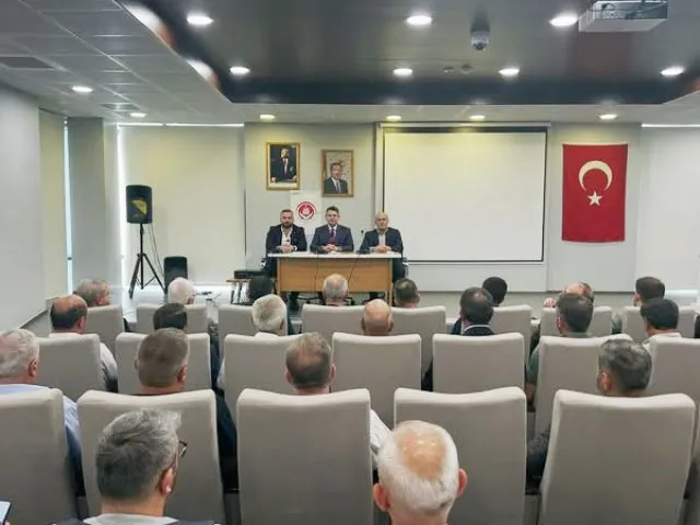 KAYMAKAM GÖKPINAR MUHTARLARI DİNLEDİ