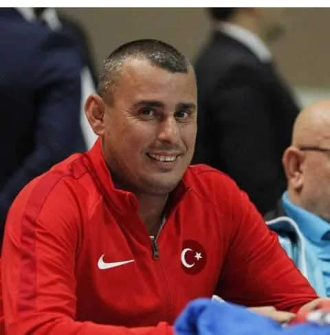 KARATECİLERİMİZ MALEZYA YOLCUSU