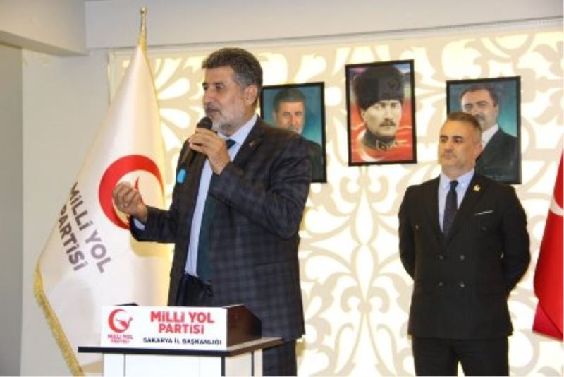 MİLLİ YOL PARTİSİ İLK KONGRESİNİ YAPTI