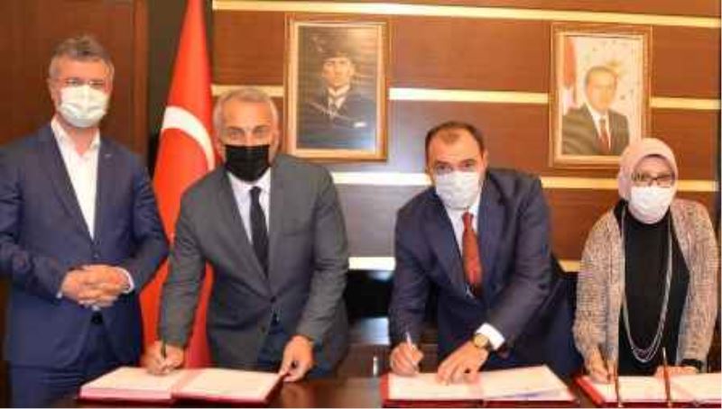 SÖZ GİDER YAZI KALIR… SAYIN BAŞKAN 
DAHA NE ZAMANA KADAR İLÇE HALKINI ALDATACAKSINIZ?