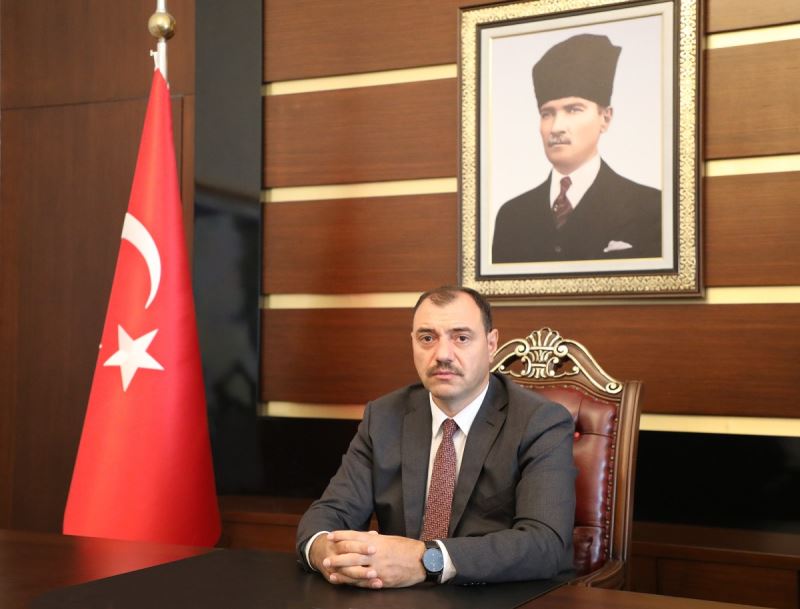 Valimiz Sayın Çetin Oktay Kaldırım’ın Mevlid Kandili Mesajı