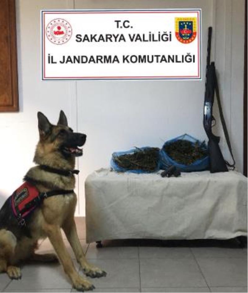 JANDARMA BU! NEREDEN, NE ZAMAN ÇIKACAĞI BELLİ OLMAZ!