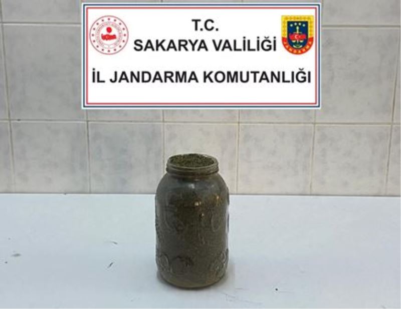 SÜLEYMANİYE MAHALLESİNDE 2,5 KİLO KUBAR ESRAR. R.A. GÖZALTINDA
