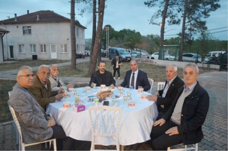 SÜLEYMANİYE MAHALLESİNDE İFTAR SEVİNCİ YAŞADILAR