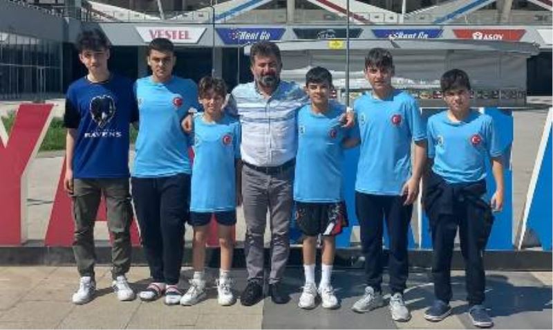 İLÇEMİZ GÜREŞÇİSİ BARIŞ SOYLU TÜRKİYE ŞAMPİYONU
