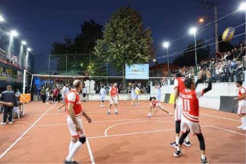 SAKARYA’NIN  O’ MAHALLESİNDE BÖLGENİN EN ESKİ VOLEYBOL TURNUVASI BAŞLIYOR. 